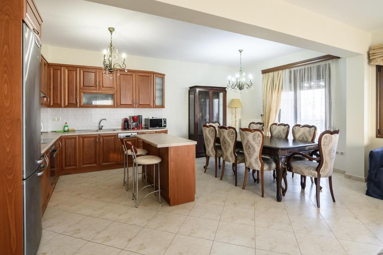 4 Seasons Apartment *